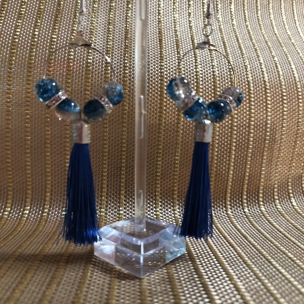 Bohemian Style Burst Dual-Color Polka Dot silver and Blue Tassel 925 Hook